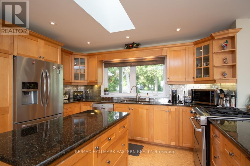 1269 Gail Park Drive, Selwyn, Ontario  K0L 1T0 - Photo 17 - X12232484