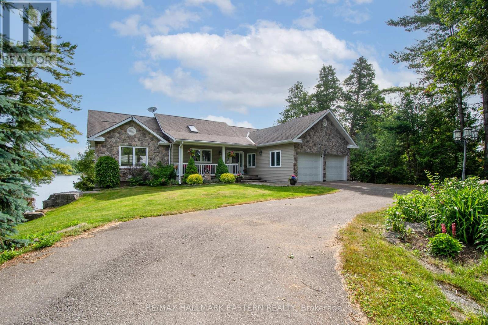 1269 Gail Park Drive, Selwyn, Ontario  K0L 1T0 - Photo 2 - X12232484