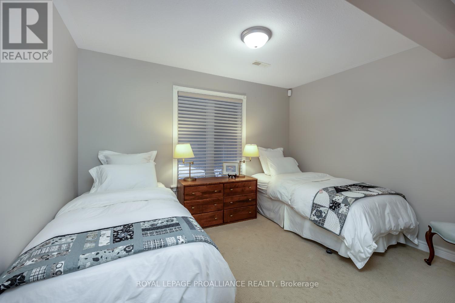 6 - 1020 Parkhill Road W, Peterborough West (North), Ontario  K9K 0E1 - Photo 36 - X12232436