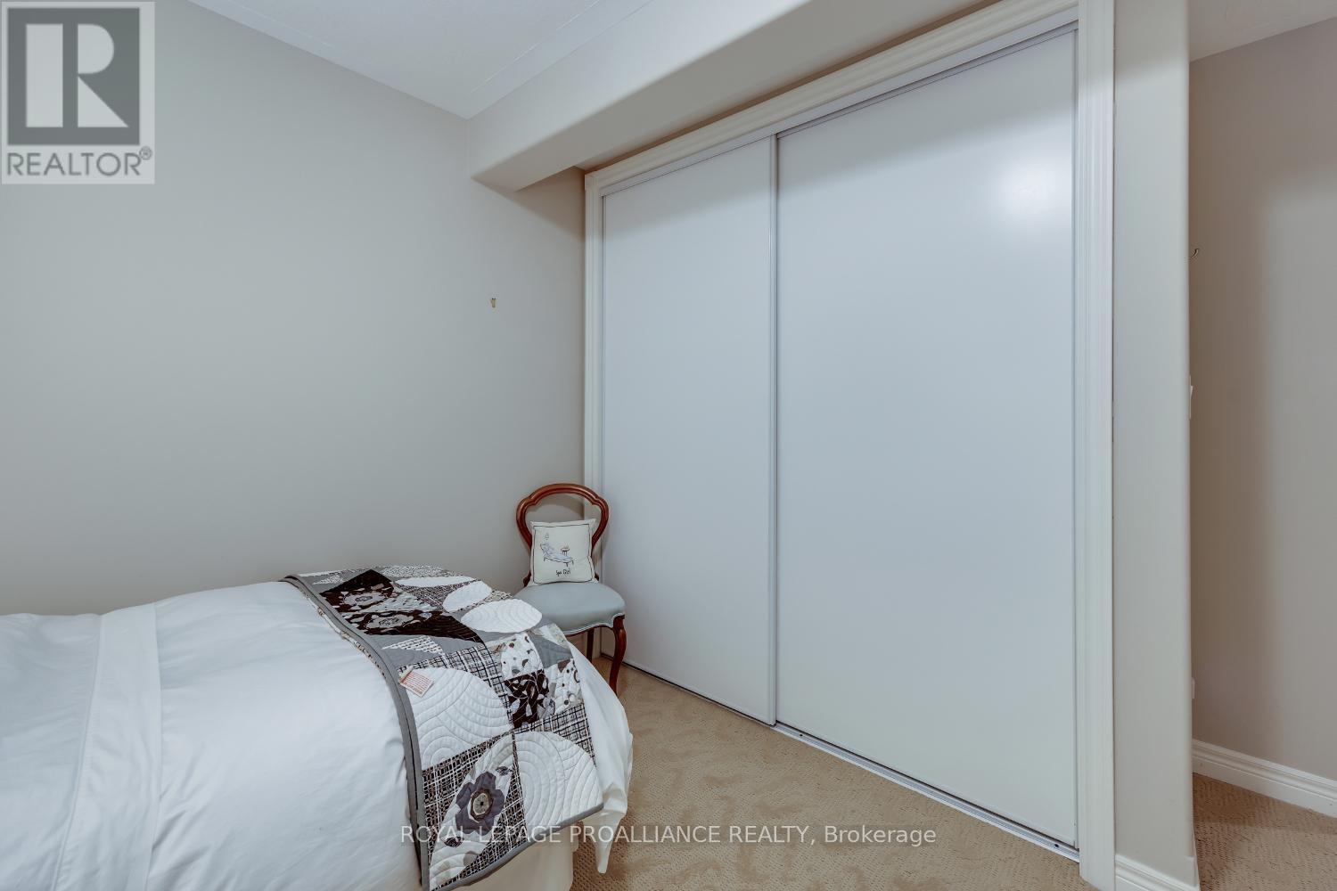 6 - 1020 Parkhill Road W, Peterborough West (North), Ontario  K9K 0E1 - Photo 37 - X12232436