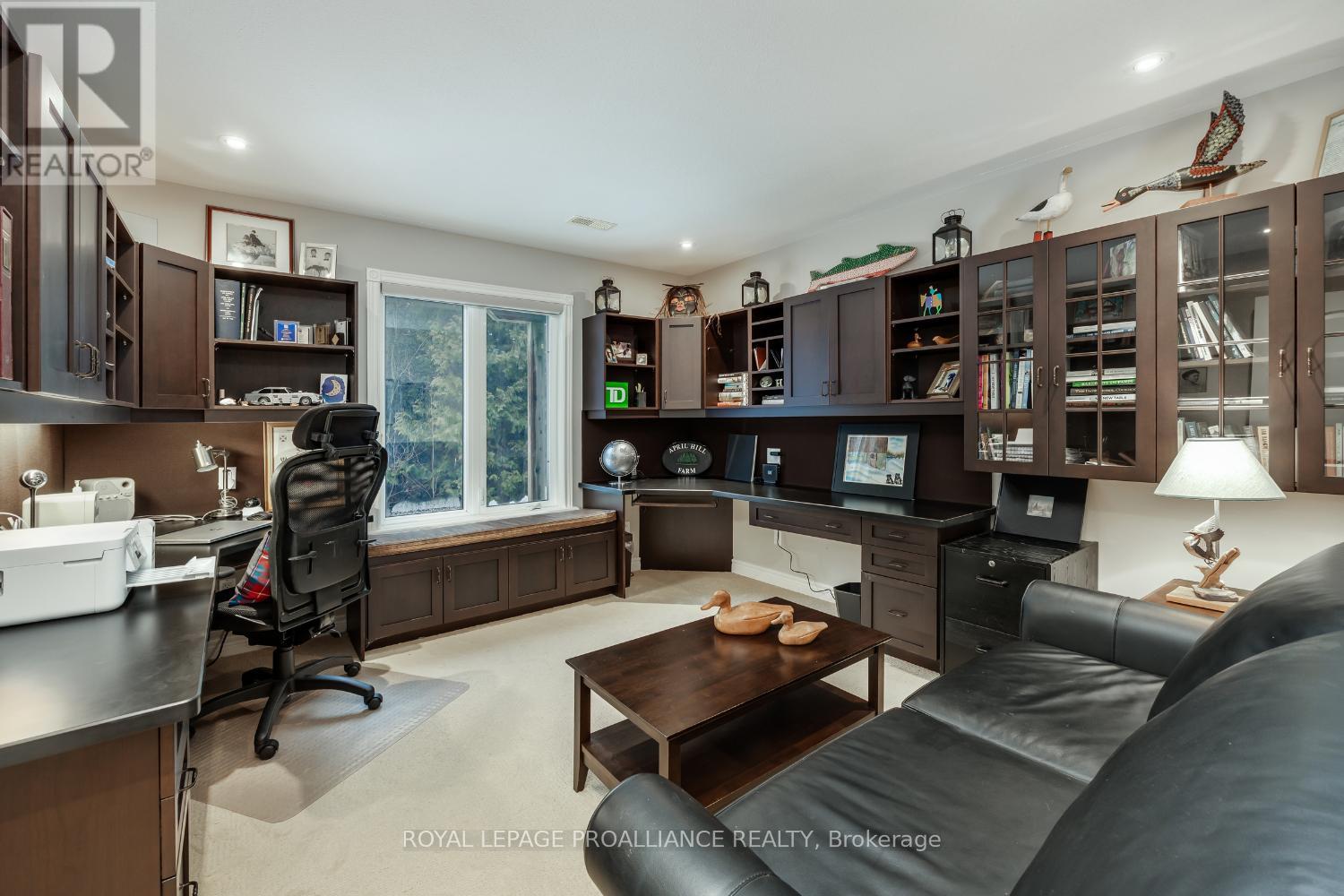 6 - 1020 Parkhill Road W, Peterborough West (North), Ontario  K9K 0E1 - Photo 38 - X12232436