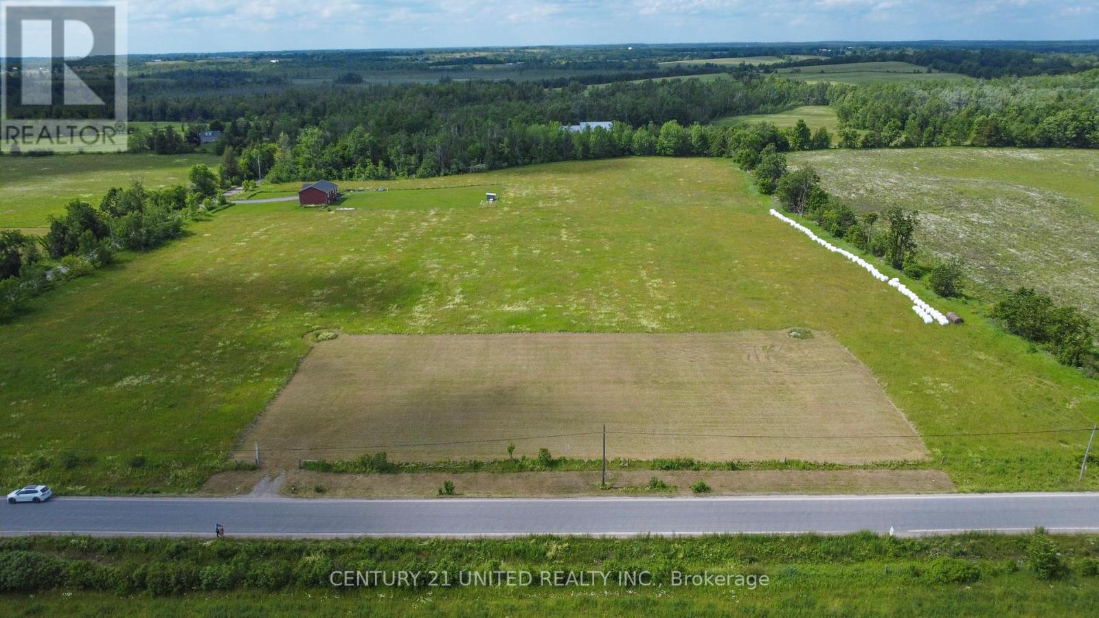 2300 Dummer-Asphodel Road N, Douro-Dummer, Ontario  K0L 2B0 - Photo 1 - X12232860