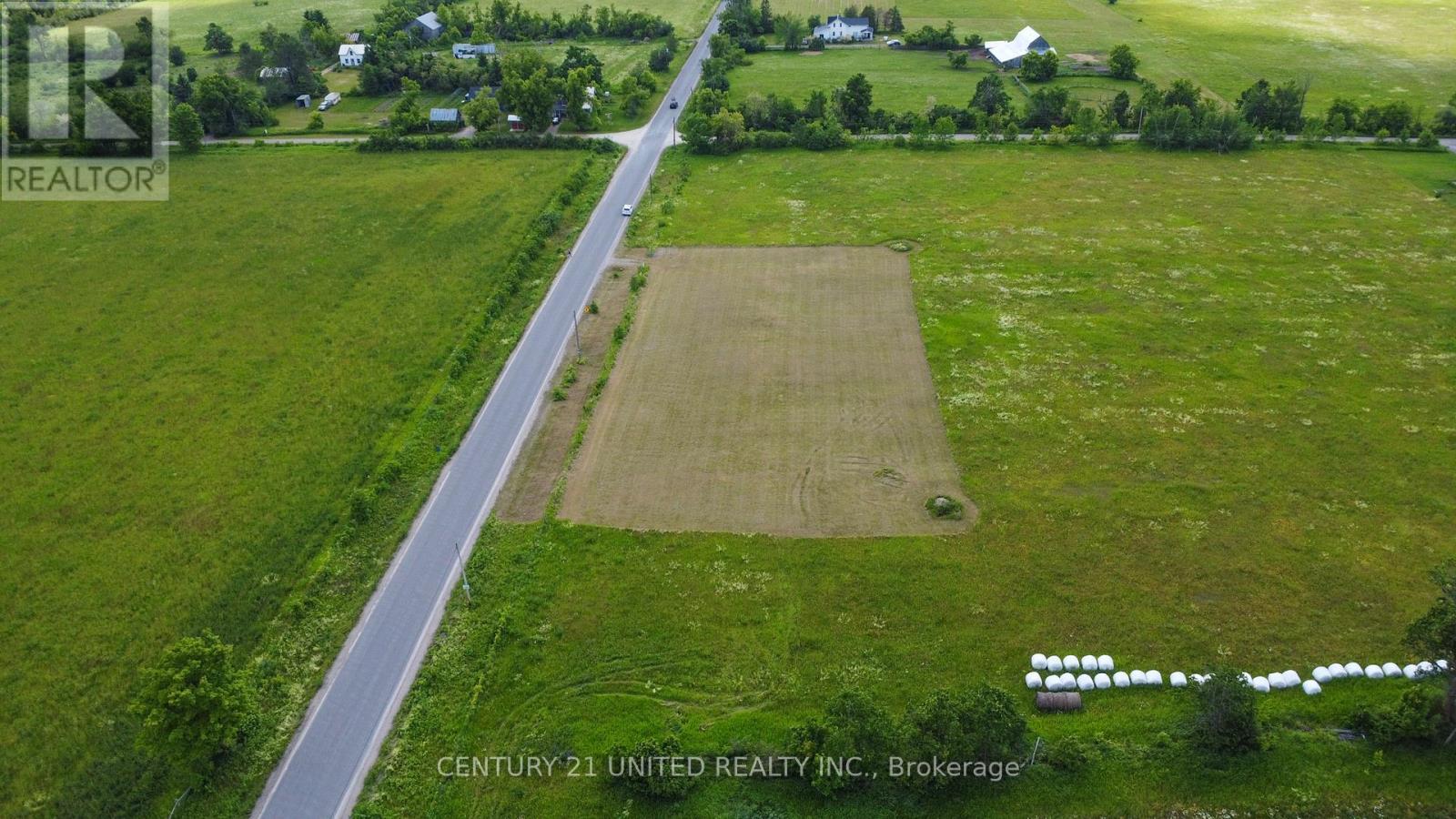 2300 Dummer-Asphodel Road N, Douro-Dummer, Ontario  K0L 2B0 - Photo 3 - X12232860