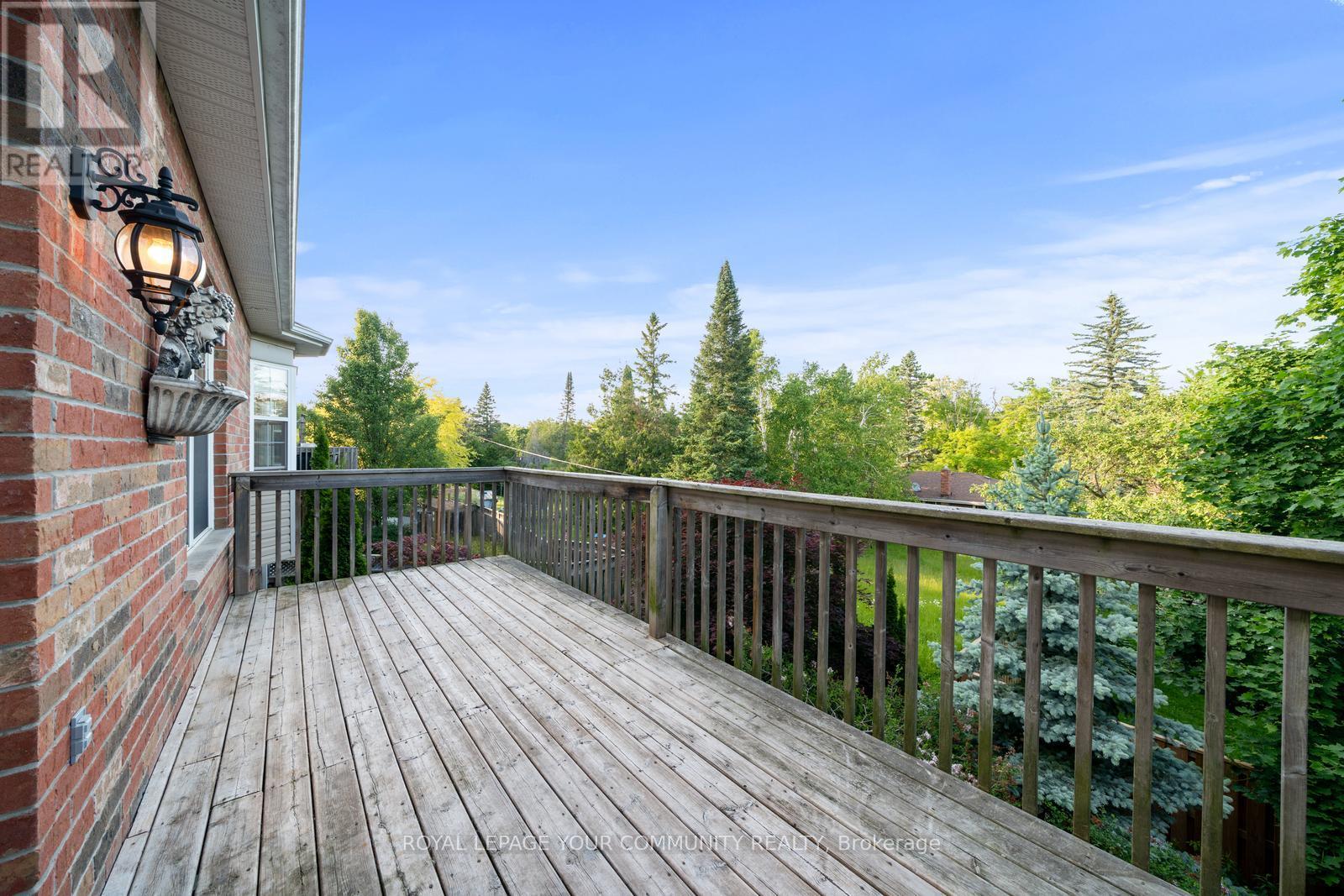124 Bowen Drive, Peterborough North (North), Ontario  K9H 0B8 - Photo 15 - X12232673