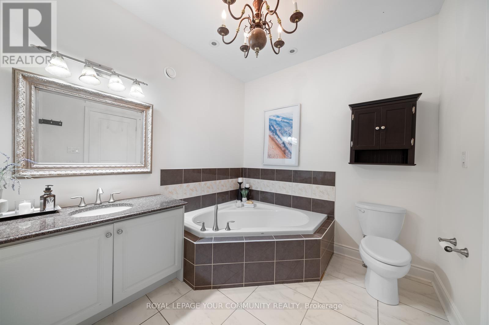 124 Bowen Drive, Peterborough North (North), Ontario  K9H 0B8 - Photo 19 - X12232673