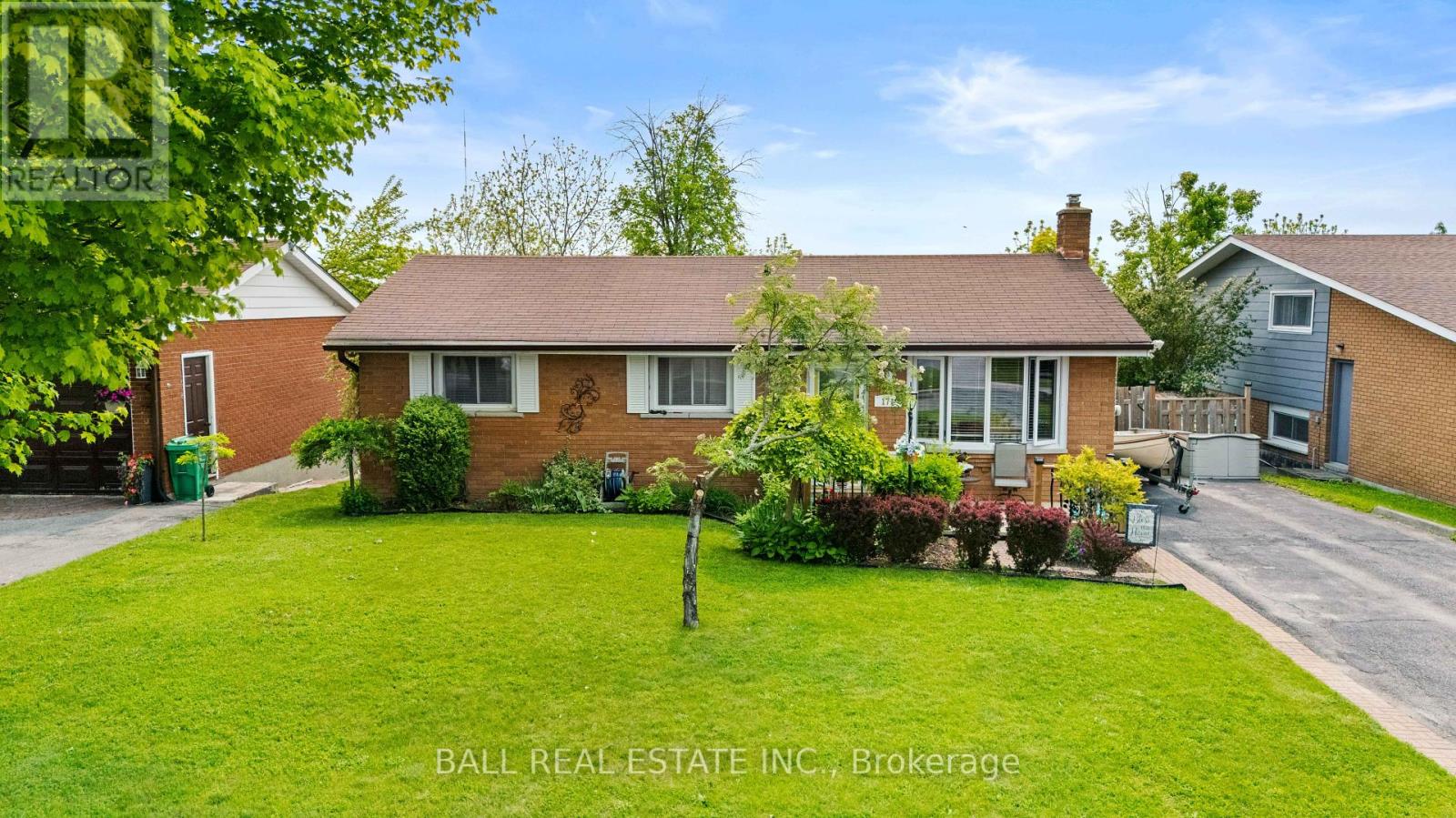171 HERBERT STREET, peterborough north (south), Ontario