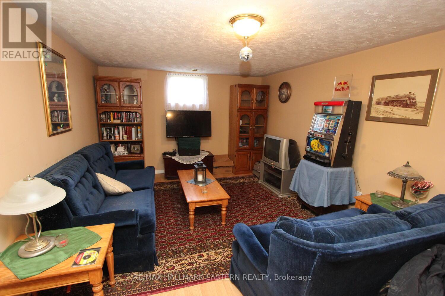 16 William Street, Havelock-Belmont-Methuen (Havelock), Ontario  K0L 1Z0 - Photo 19 - X12233084