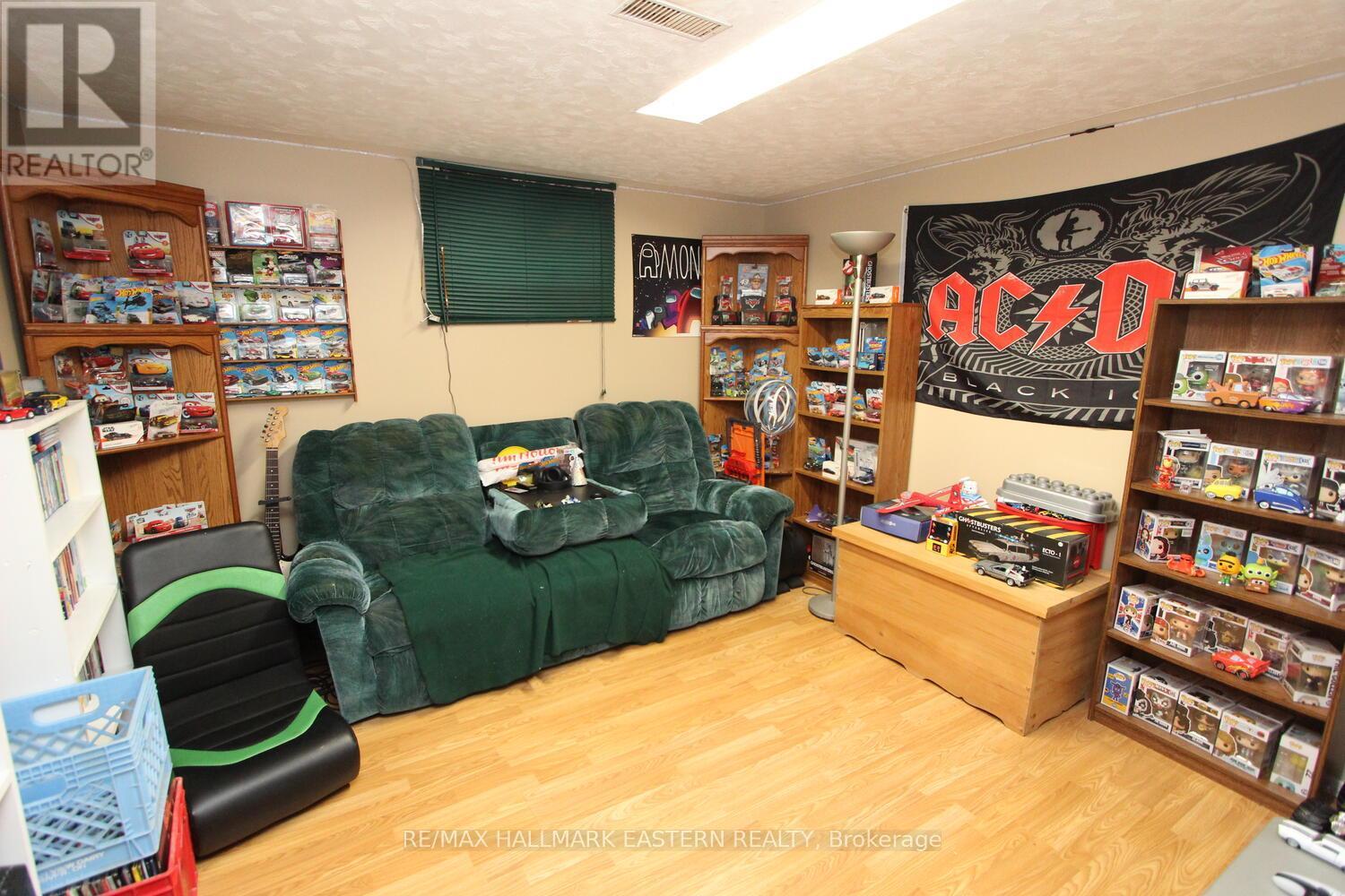 16 William Street, Havelock-Belmont-Methuen (Havelock), Ontario  K0L 1Z0 - Photo 21 - X12233084