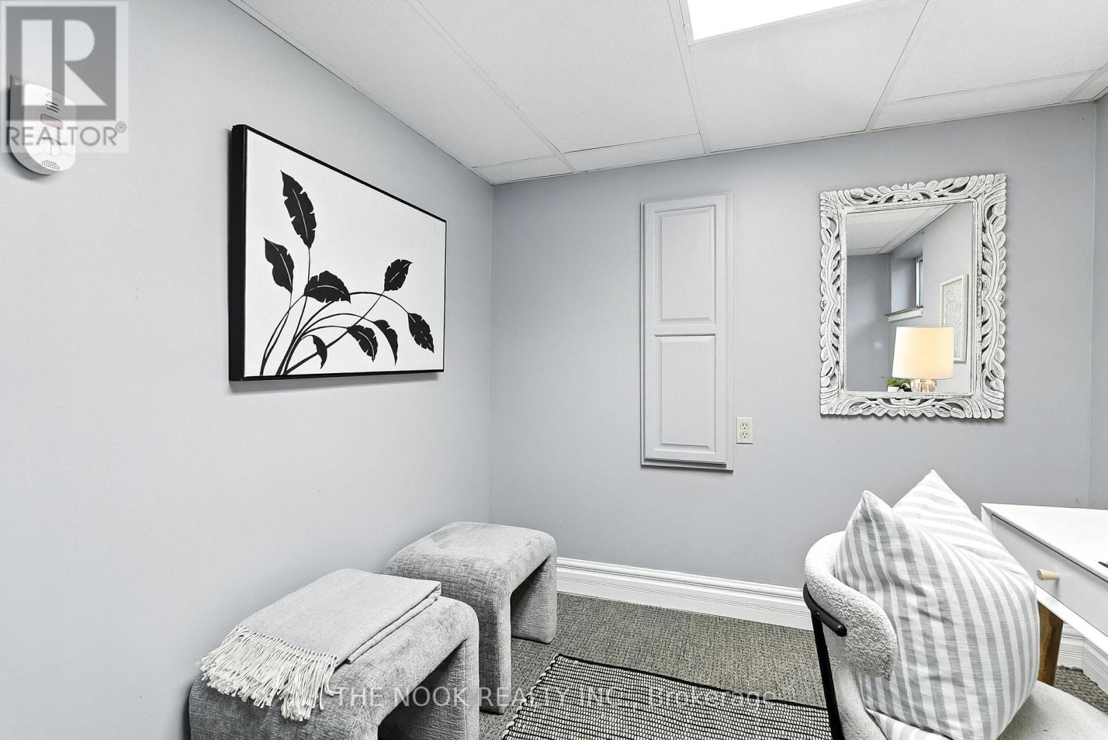 818 Nicholls Street, Peterborough North (South), Ontario  K9H 5T8 - Photo 36 - X12233133