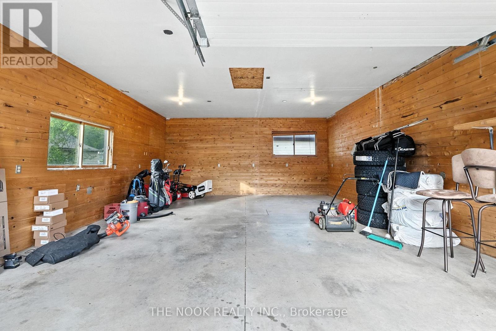 818 Nicholls Street, Peterborough North (South), Ontario  K9H 5T8 - Photo 37 - X12233133