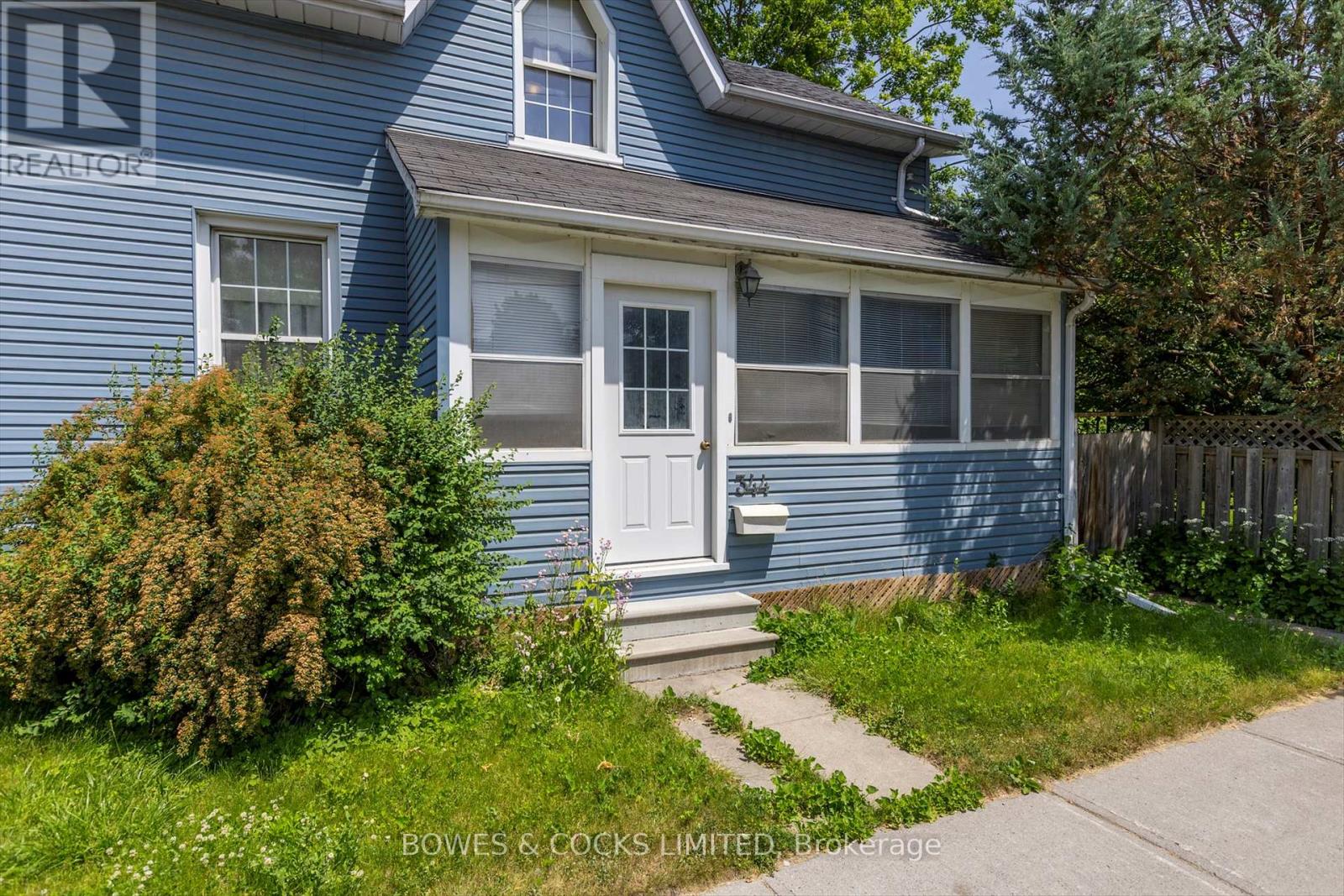 344 Mcdonnel Street, Peterborough (Downtown), Ontario  K9H 2X2 - Photo 4 - X12233138