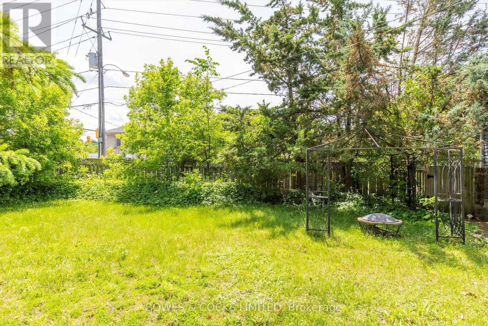 344 Mcdonnel Street, Peterborough (Downtown), Ontario  K9H 2X2 - Photo 50 - X12233138