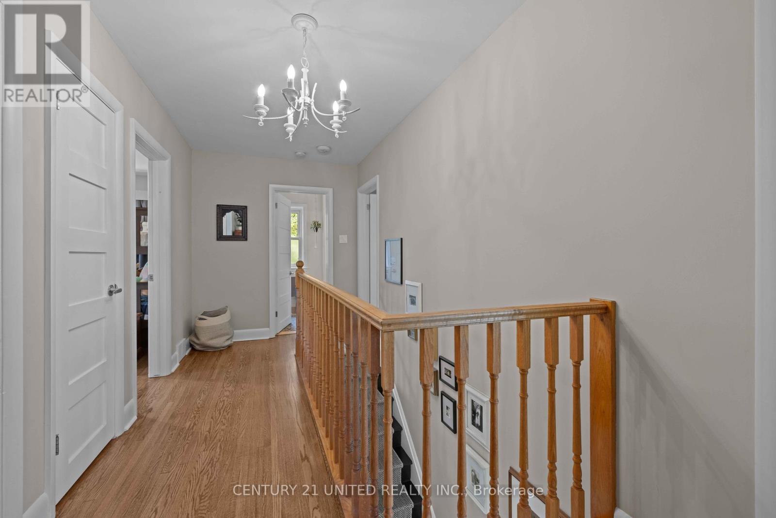 1382 Gordon Avenue, Peterborough Central (Old West End), Ontario  K9J 6H4 - Photo 18 - X12233205