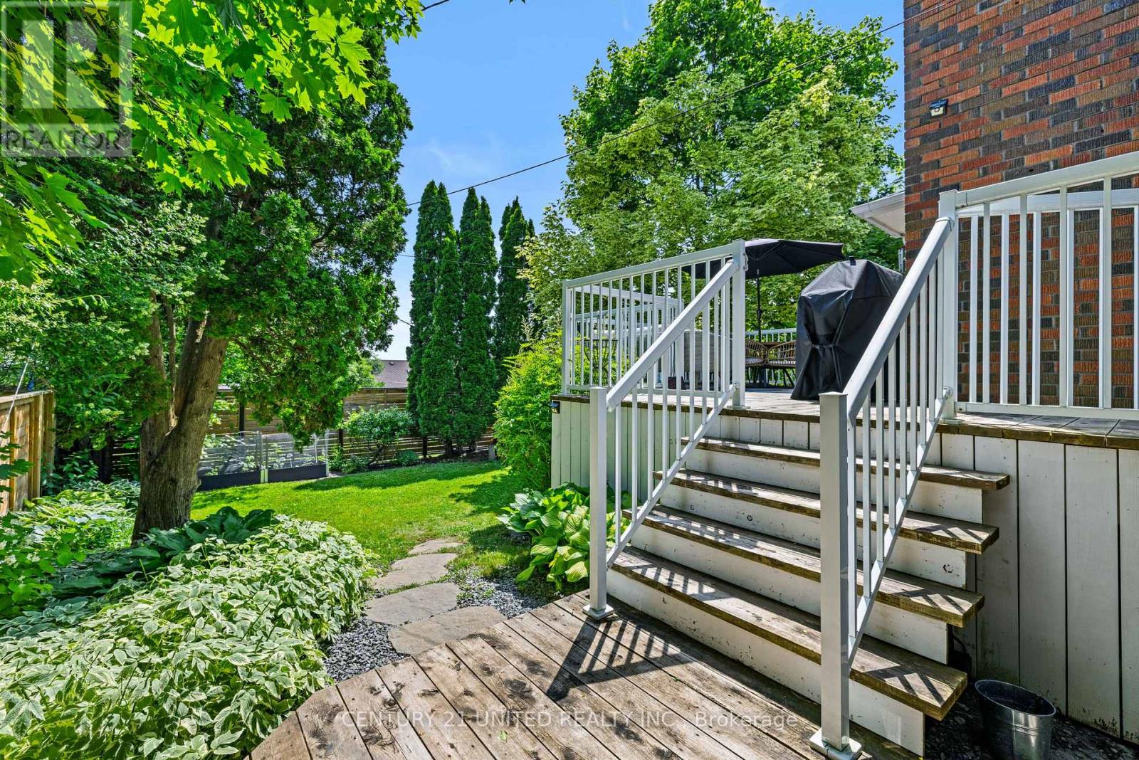 1382 Gordon Avenue, Peterborough Central (Old West End), Ontario  K9J 6H4 - Photo 39 - X12233205