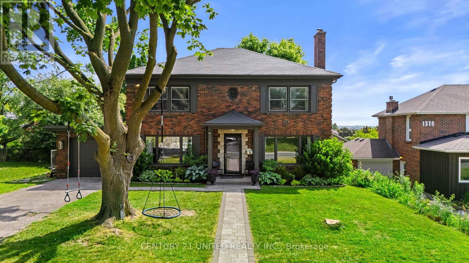 1382 Gordon Avenue, Peterborough Central (Old West End), Ontario  K9J 6H4 - Photo 49 - X12233205