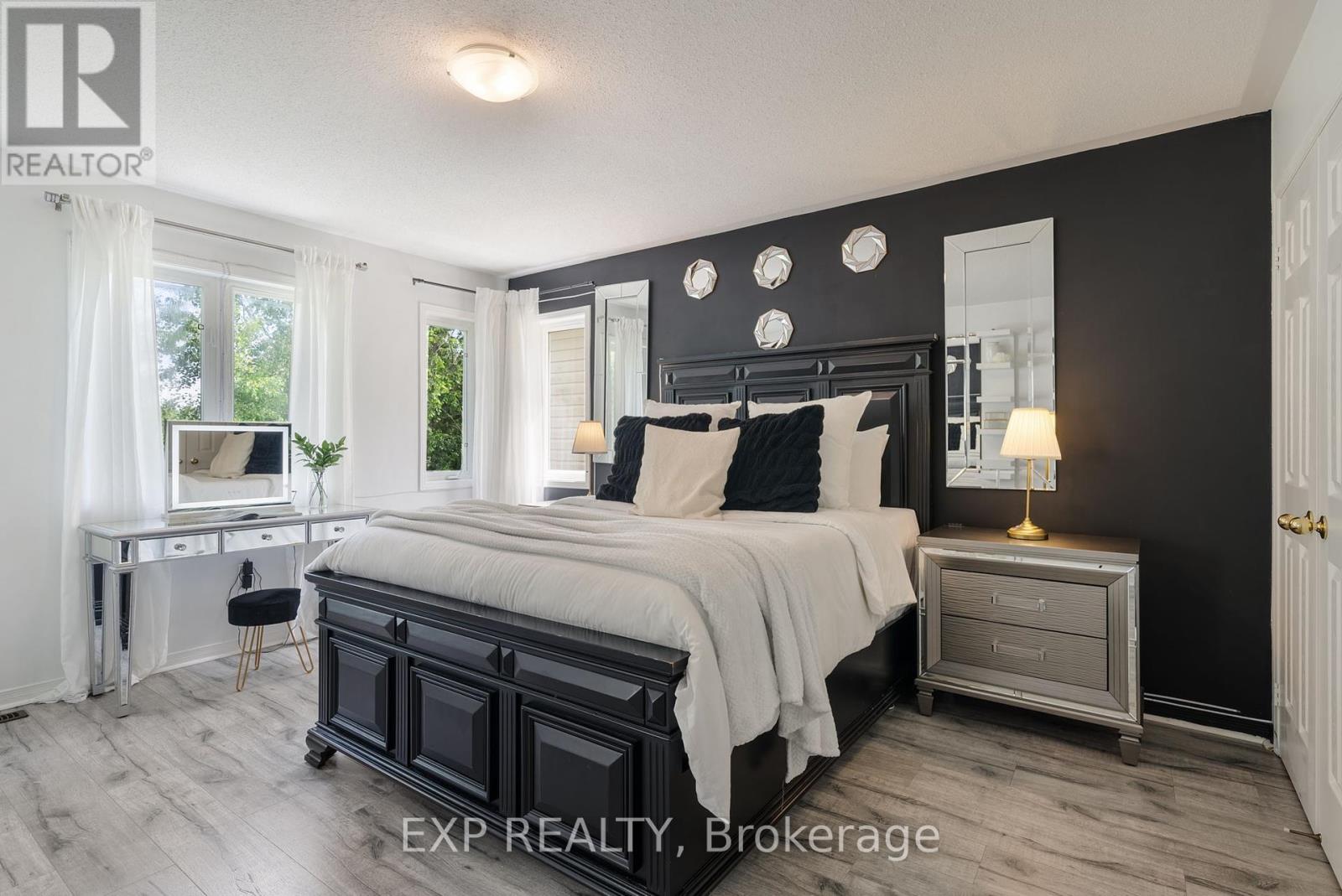 100 Brookside Street, Cavan Monaghan (Millbrook Village), Ontario  L0A 1G0 - Photo 15 - X12233307