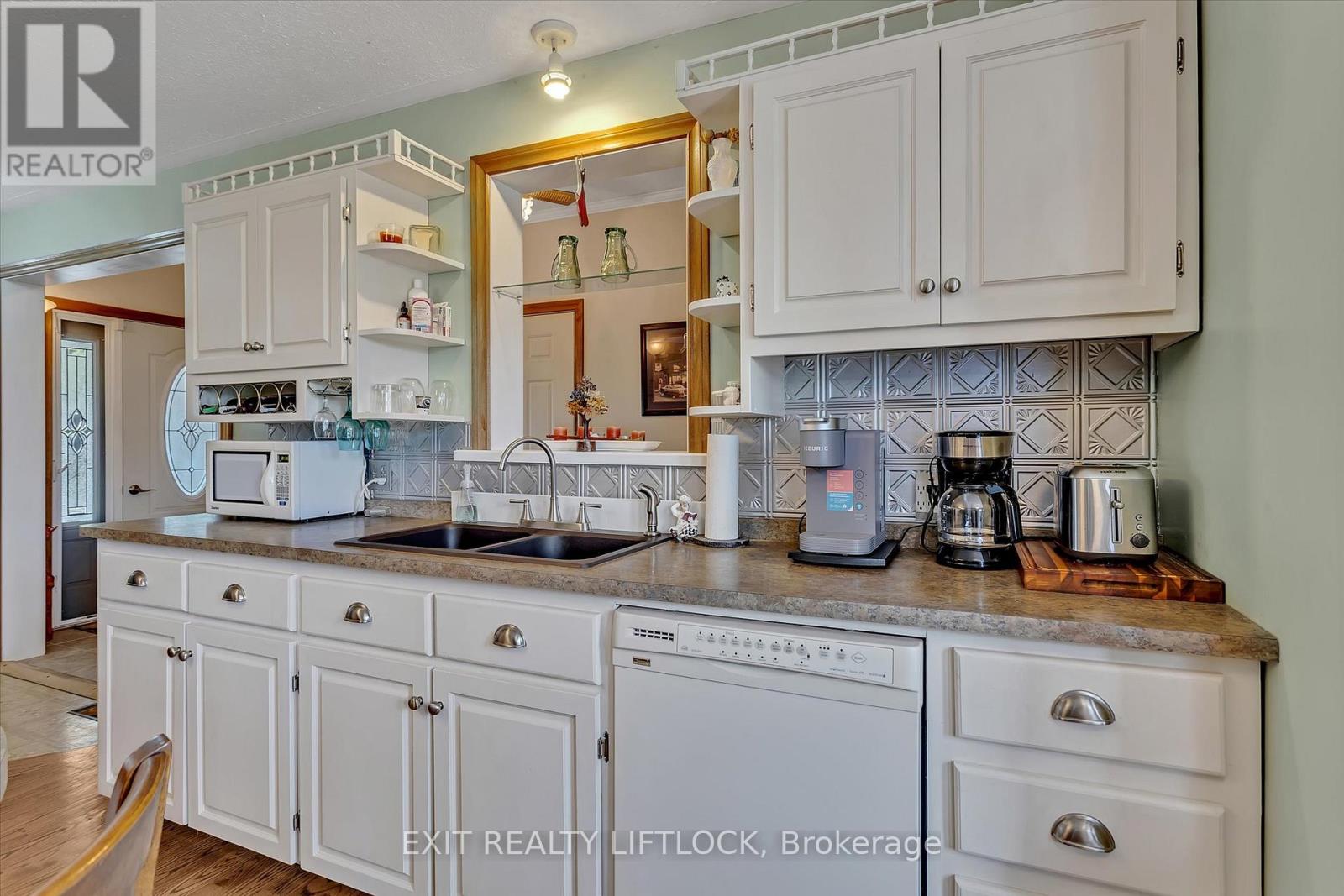 890 Stewart Line, Cavan Monaghan (Cavan Twp), Ontario  L0A 1C0 - Photo 8 - X12233407