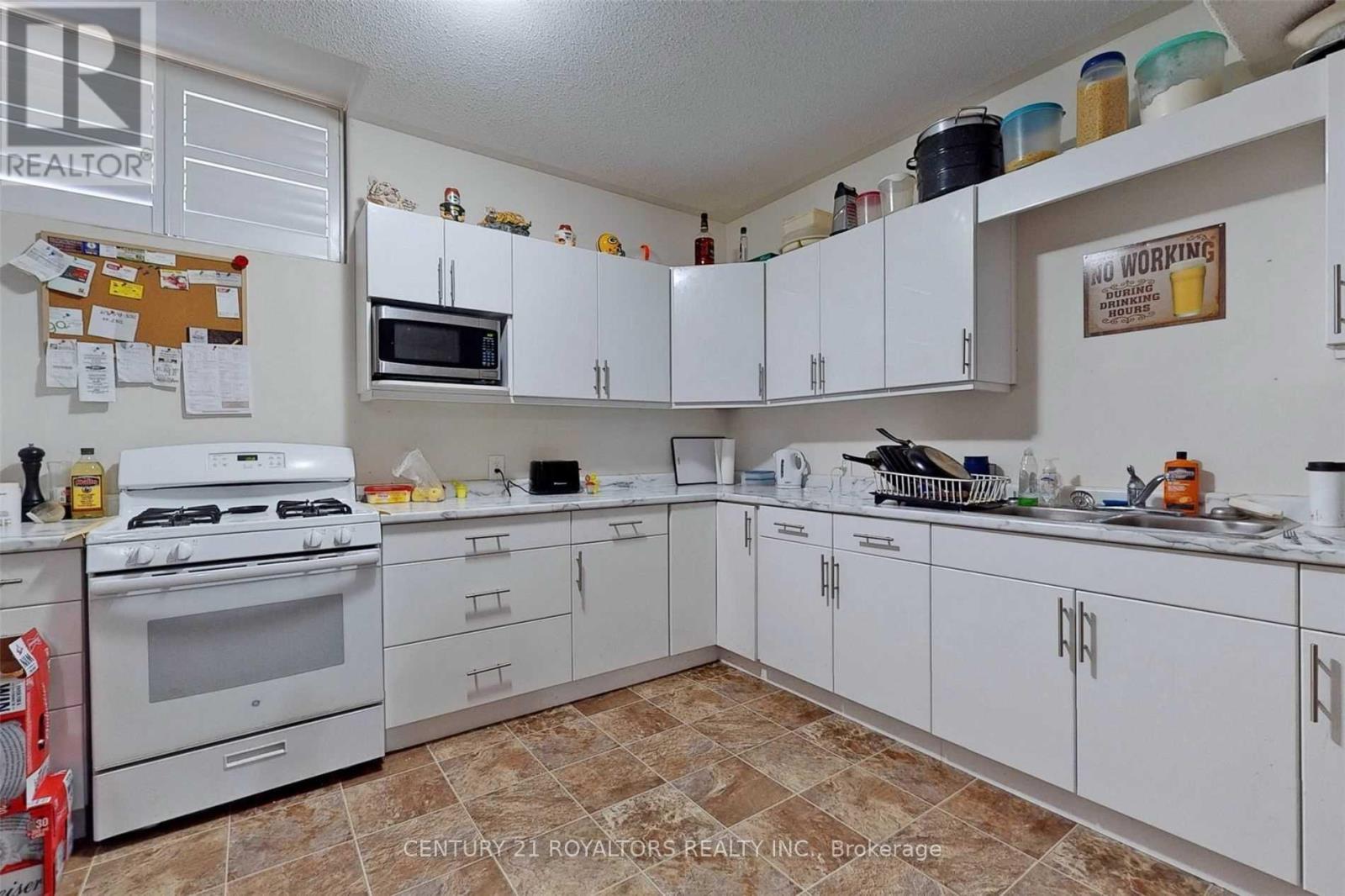 1572 Cahill Drive, Peterborough West (South), Ontario  K9K 1K9 - Photo 35 - X12232918