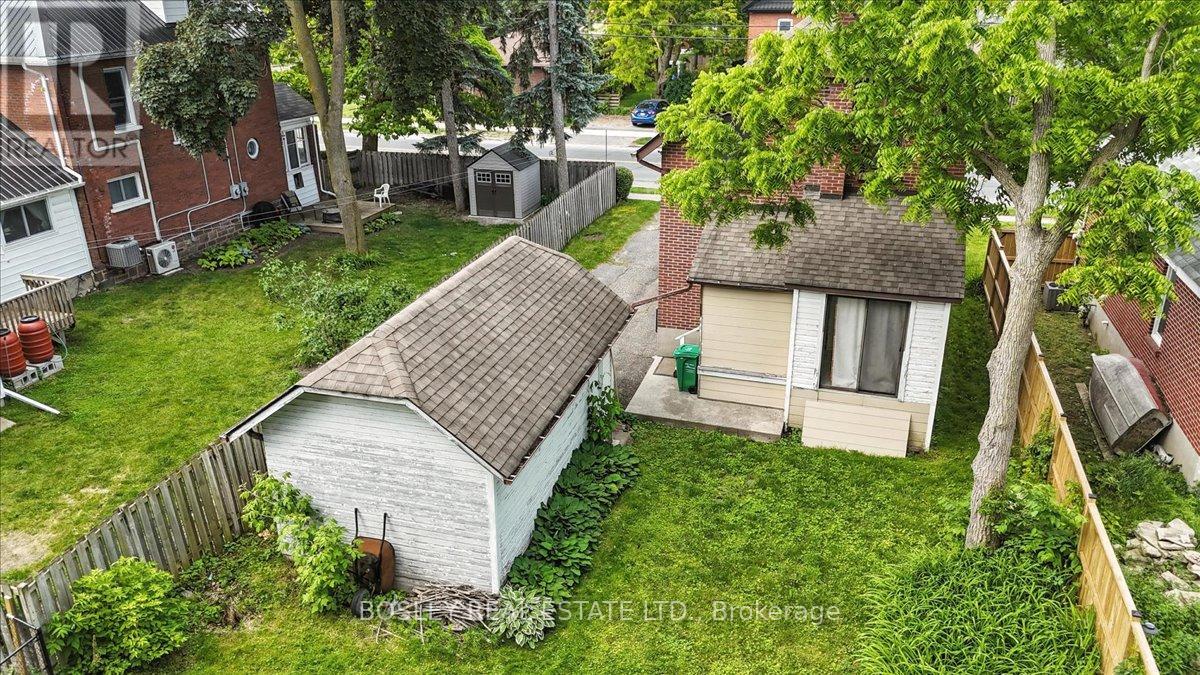 712 Park Street S, Peterborough South (West), Ontario  K9J 3T1 - Photo 26 - X12233406