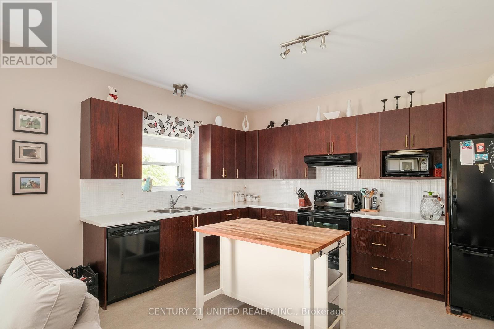 1480 Mill Line Road, Douro-Dummer, Ontario  K0L 2V0 - Photo 23 - X12233570