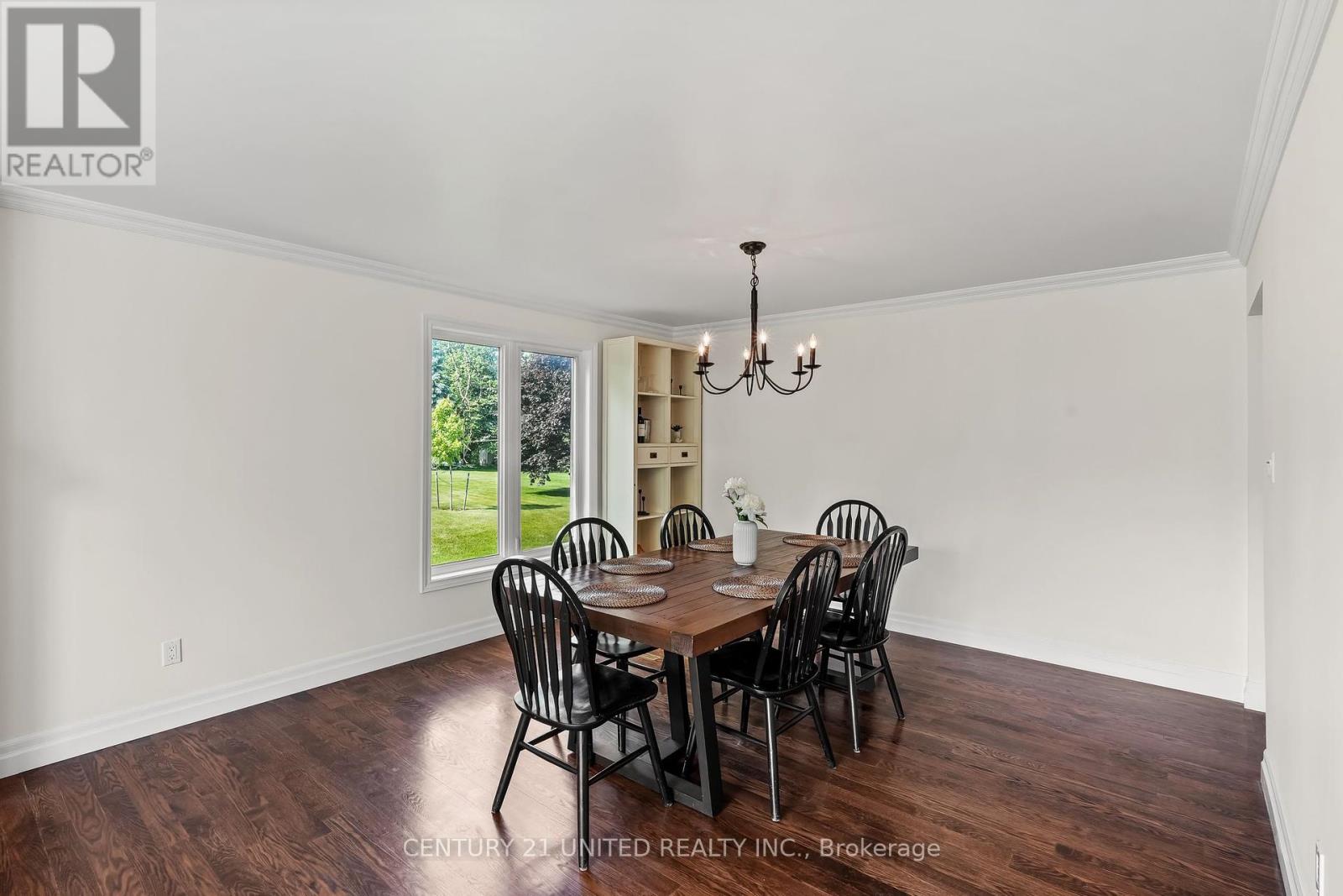 748 Rothesay Avenue, Cavan Monaghan (Cavan-Monaghan), Ontario  K9J 6X4 - Photo 11 - X12233980