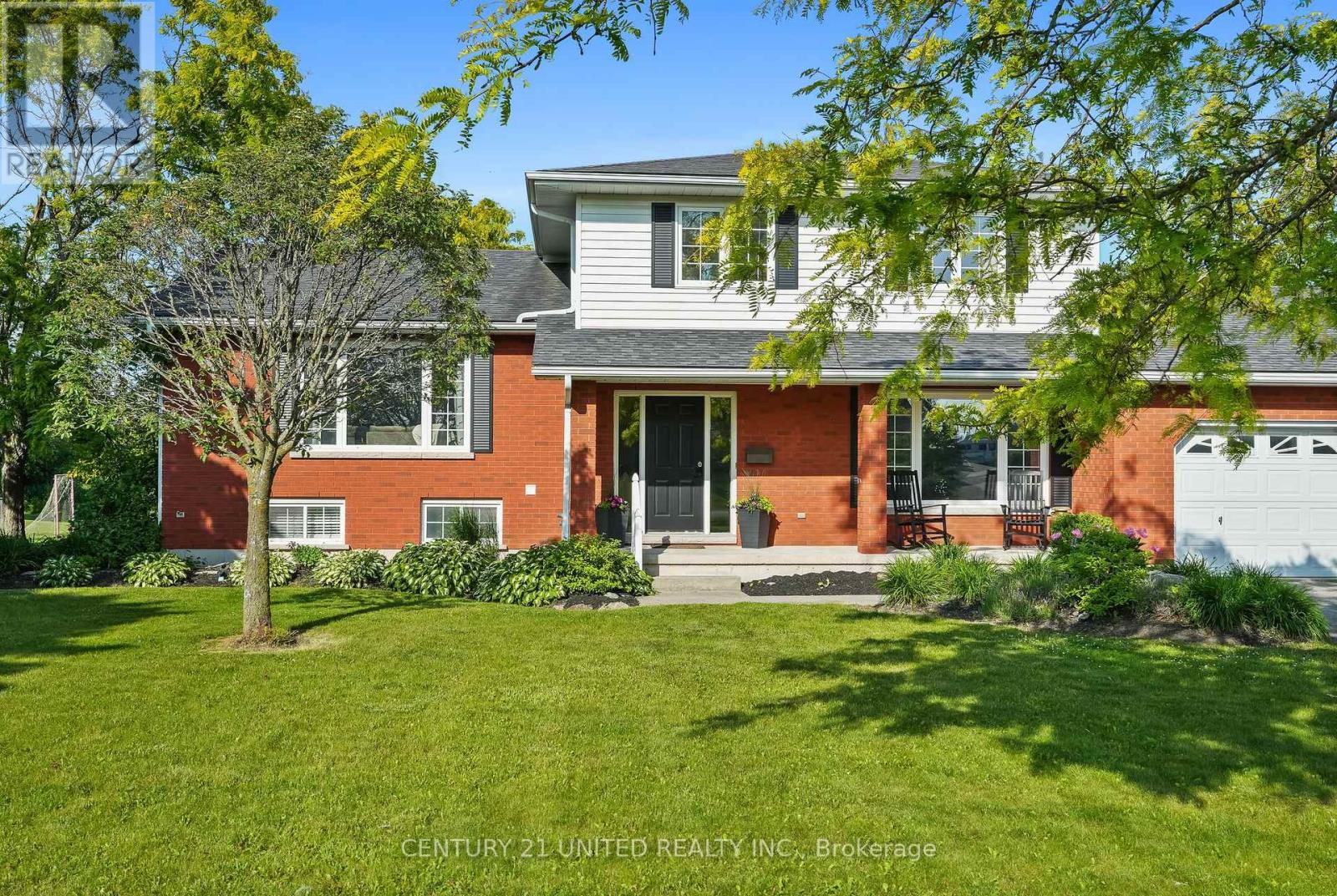 748 Rothesay Avenue, Cavan Monaghan (Cavan-Monaghan), Ontario  K9J 6X4 - Photo 48 - X12233980