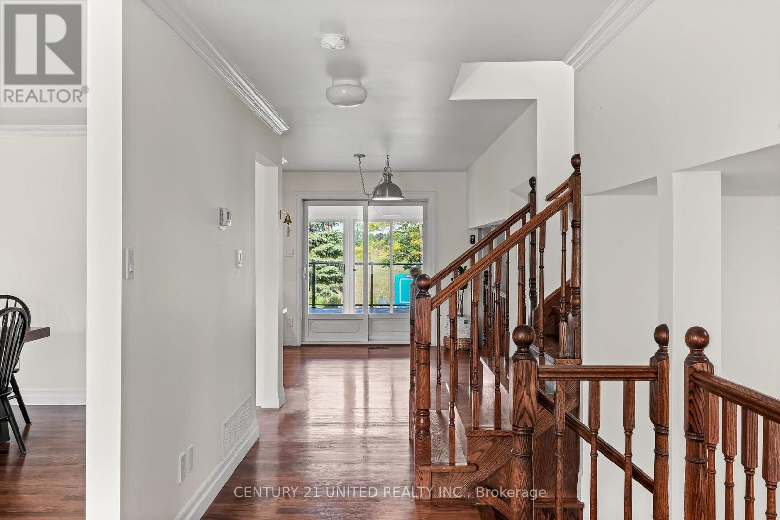 748 Rothesay Avenue, Cavan Monaghan (Cavan-Monaghan), Ontario  K9J 6X4 - Photo 8 - X12233980