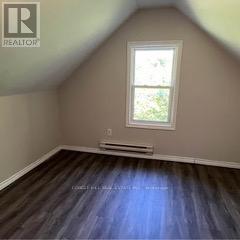 188 Park Street N, Peterborough Central (South), Ontario  K9J 3P6 - Photo 10 - X12233909