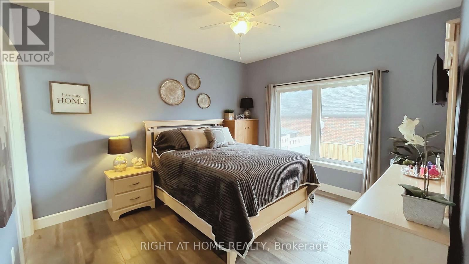 20 Holtom Street, Kawartha Lakes (Lindsay), Ontario  K9V 0C3 - Photo 10 - X12234559