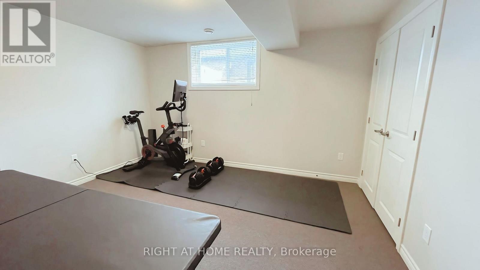 20 Holtom Street, Kawartha Lakes (Lindsay), Ontario  K9V 0C3 - Photo 27 - X12234559