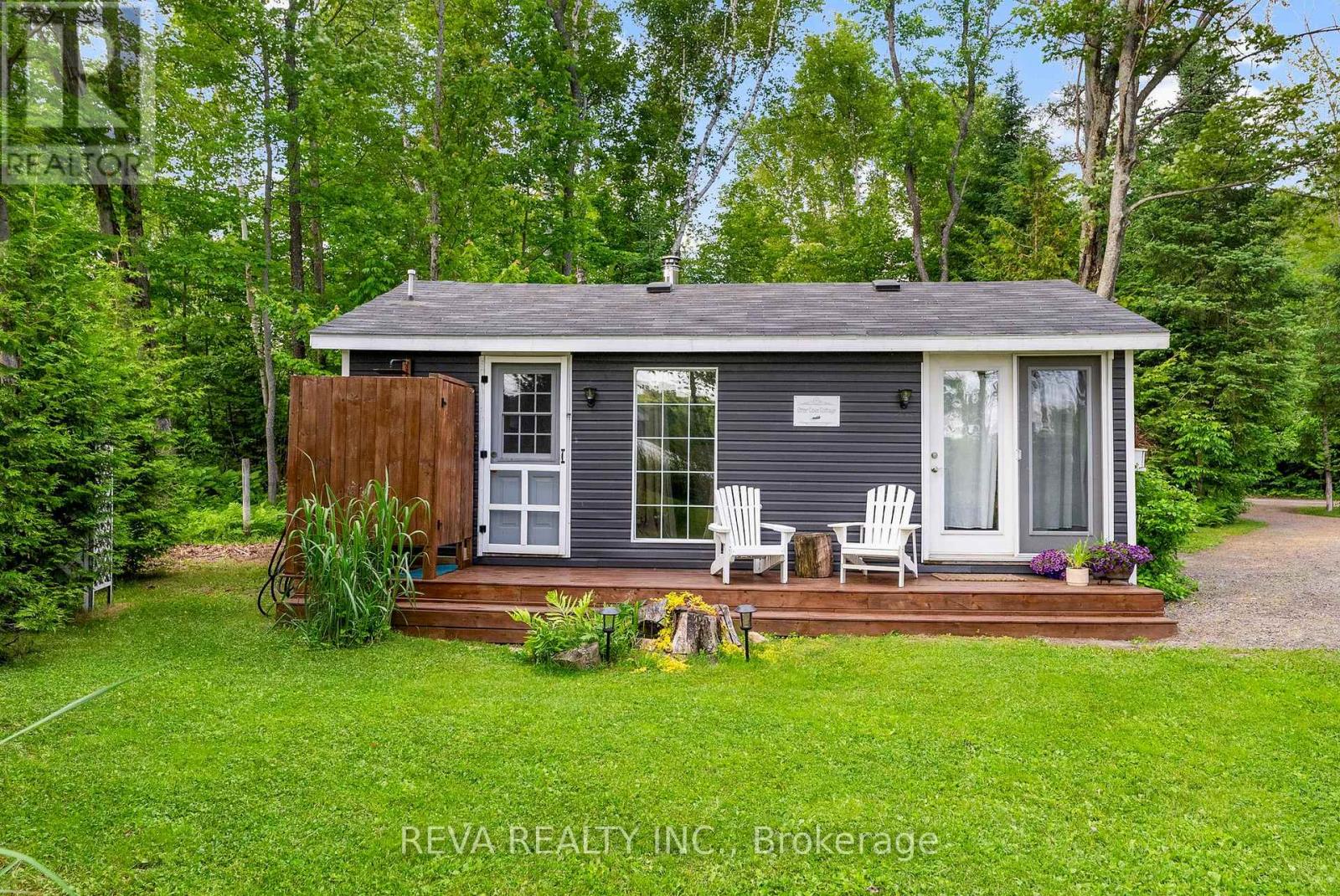 14 Robinson Lane, Bancroft (Dungannon Ward), Ontario  K0L 2L0 - Photo 17 - X12235236