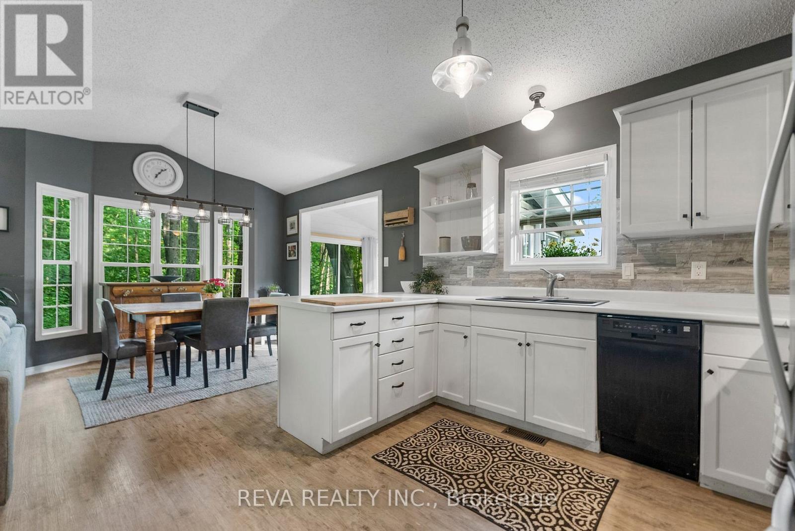 14 Robinson Lane, Bancroft (Dungannon Ward), Ontario  K0L 2L0 - Photo 4 - X12235236