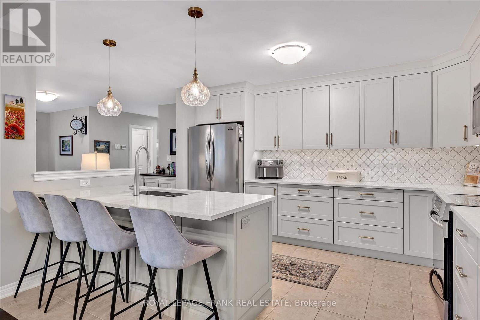 564 Grange Way, Peterborough North (North), Ontario  K9H 0G5 - Photo 12 - X12235288