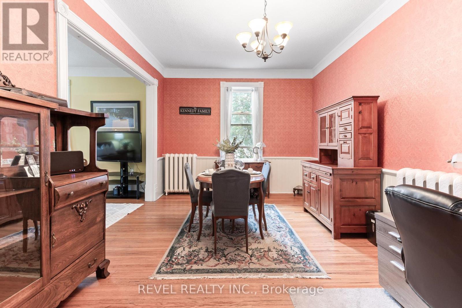 160 William Street N, Kawartha Lakes (Lindsay), Ontario  K9V 4B3 - Photo 19 - X12235347