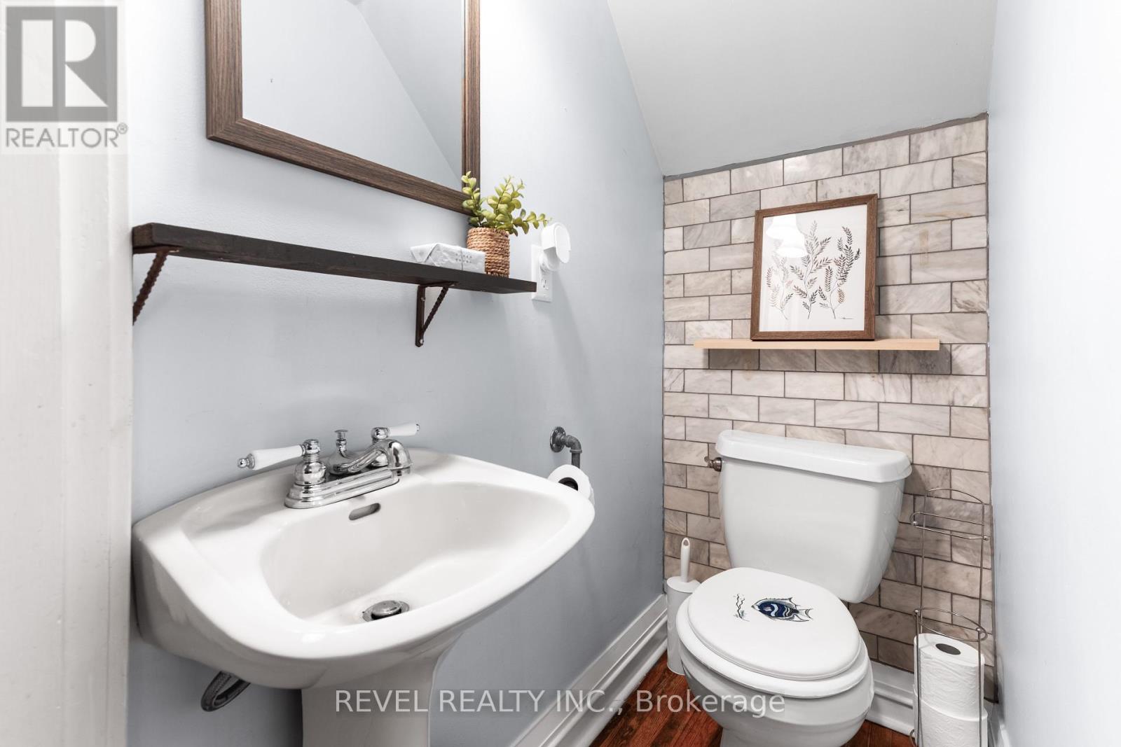 160 William Street N, Kawartha Lakes (Lindsay), Ontario  K9V 4B3 - Photo 20 - X12235347