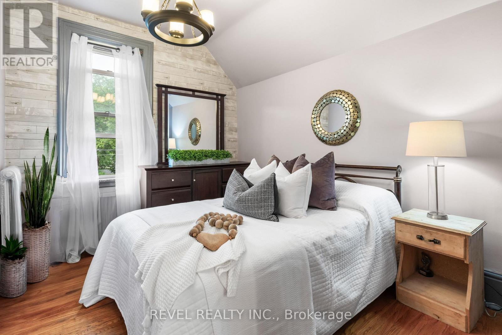 160 William Street N, Kawartha Lakes (Lindsay), Ontario  K9V 4B3 - Photo 30 - X12235347