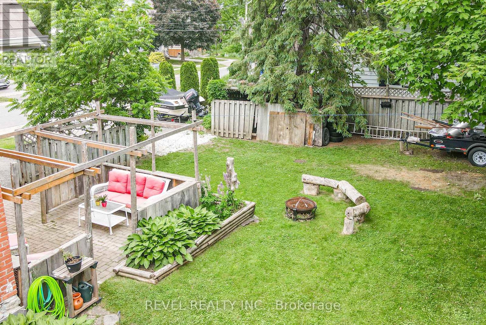 160 William Street N, Kawartha Lakes (Lindsay), Ontario  K9V 4B3 - Photo 35 - X12235347