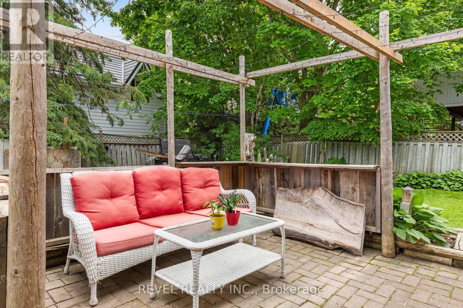 160 William Street N, Kawartha Lakes (Lindsay), Ontario  K9V 4B3 - Photo 41 - X12235347