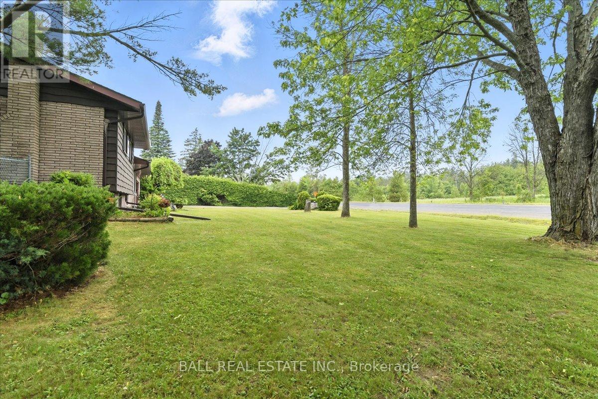601 Churchill Crescent, Selwyn, Ontario  K0L 1T0 - Photo 6 - X12235372