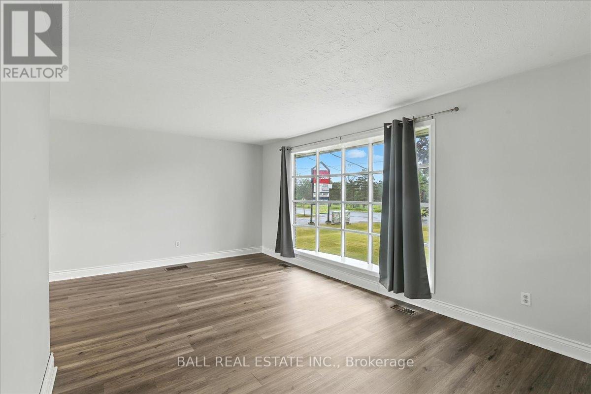 462 Robinson Road, Selwyn, Ontario  K0L 1T0 - Photo 15 - X12235507