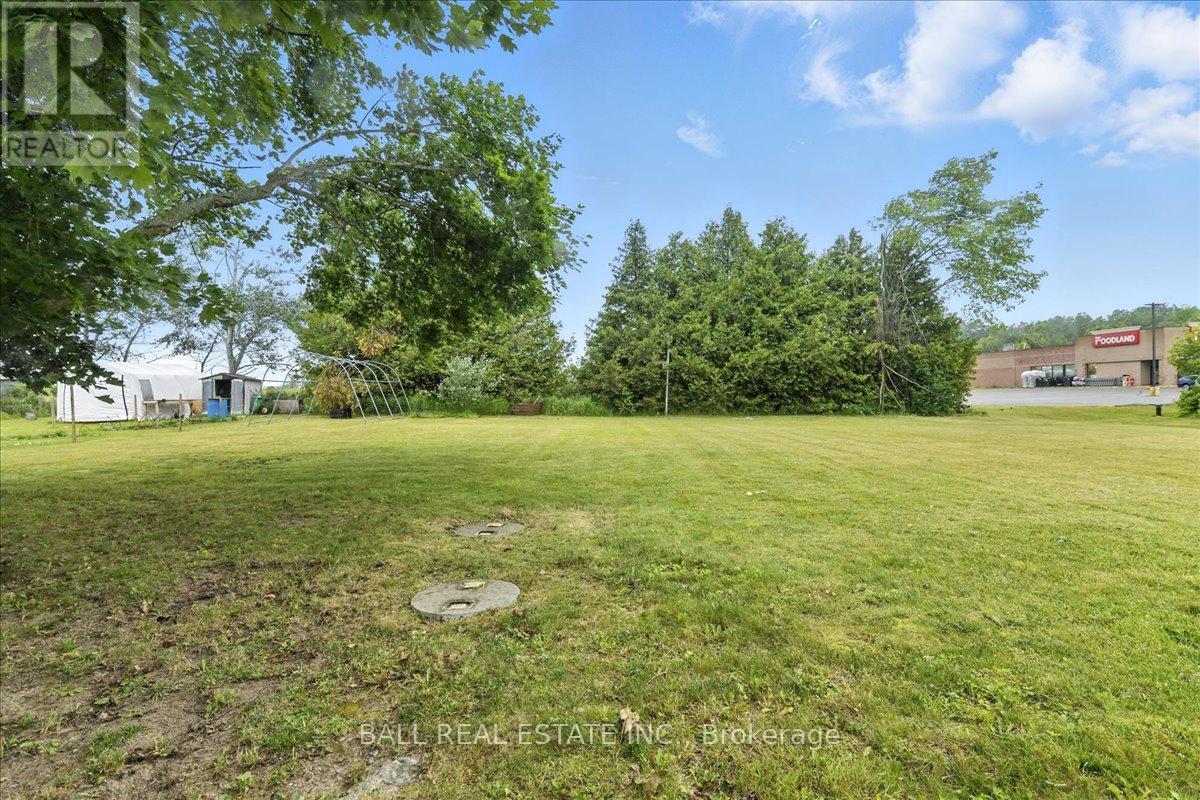 462 Robinson Road, Selwyn, Ontario  K0L 1T0 - Photo 35 - X12235507