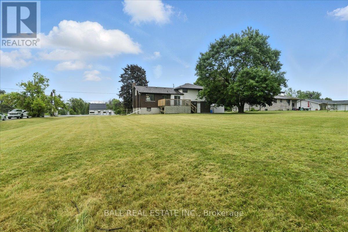 462 Robinson Road, Selwyn, Ontario  K0L 1T0 - Photo 37 - X12235507