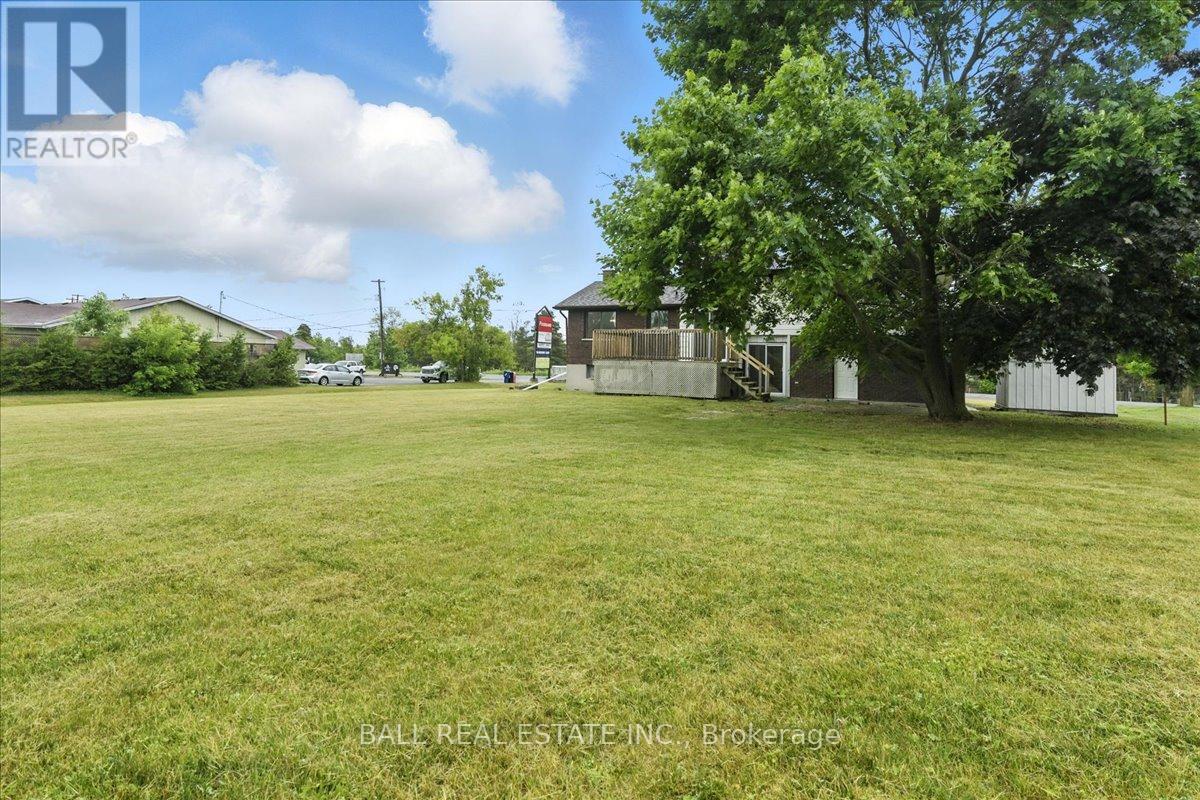 462 Robinson Road, Selwyn, Ontario  K0L 1T0 - Photo 38 - X12235507