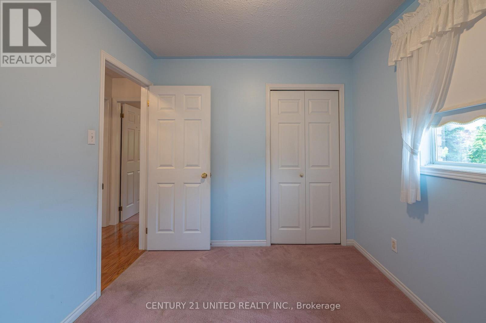 2221 Lorraine Drive, Peterborough North (University Heights), Ontario  K9L 1X5 - Photo 25 - X12235616