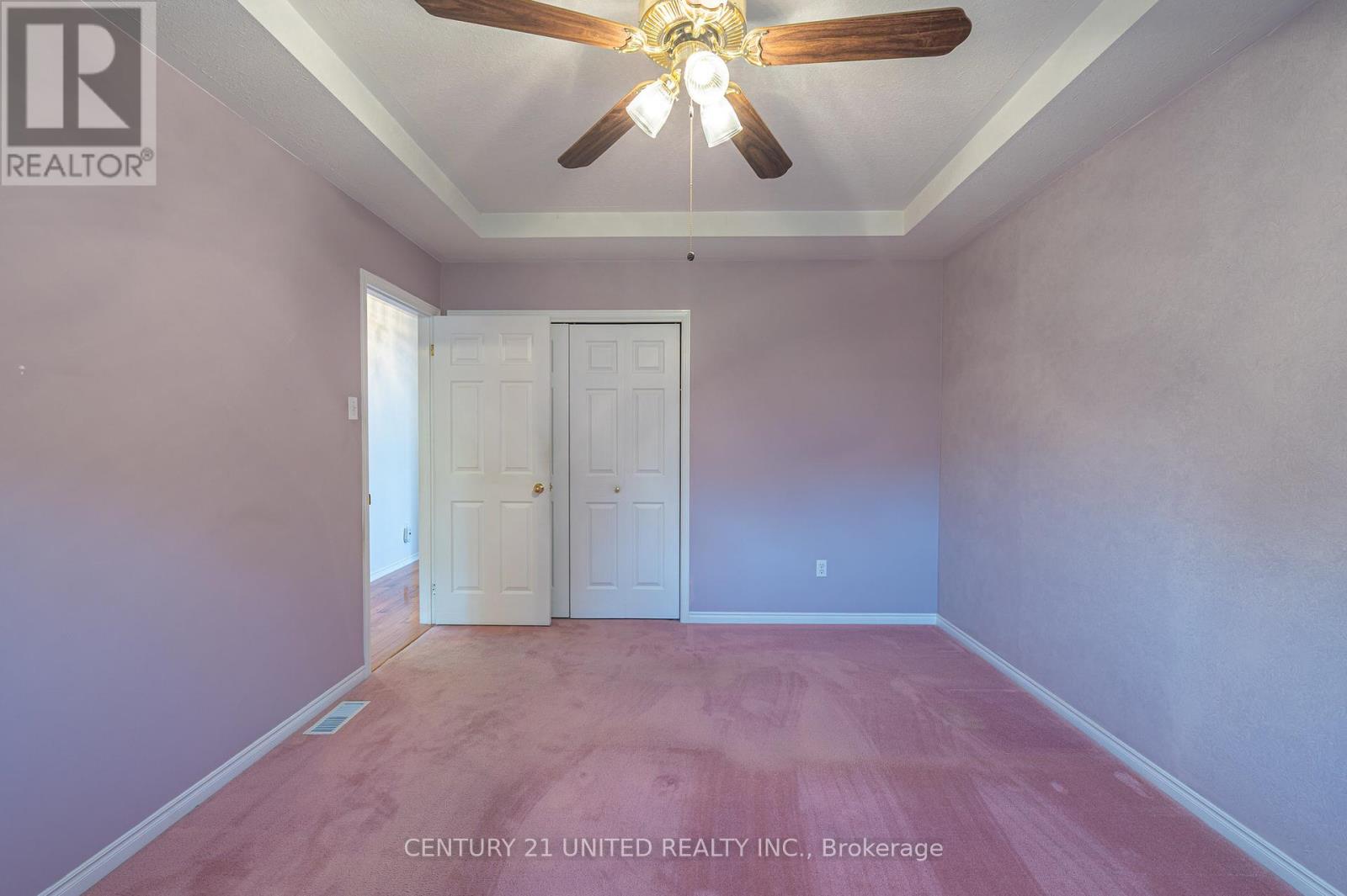 2221 Lorraine Drive, Peterborough North (University Heights), Ontario  K9L 1X5 - Photo 27 - X12235616