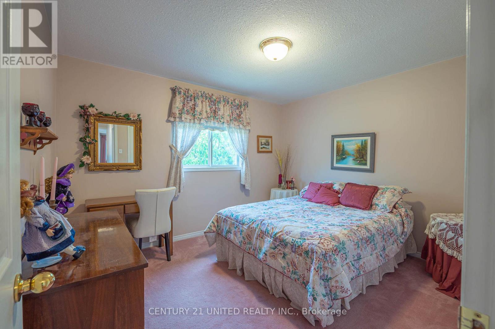 2221 Lorraine Drive, Peterborough North (University Heights), Ontario  K9L 1X5 - Photo 29 - X12235616