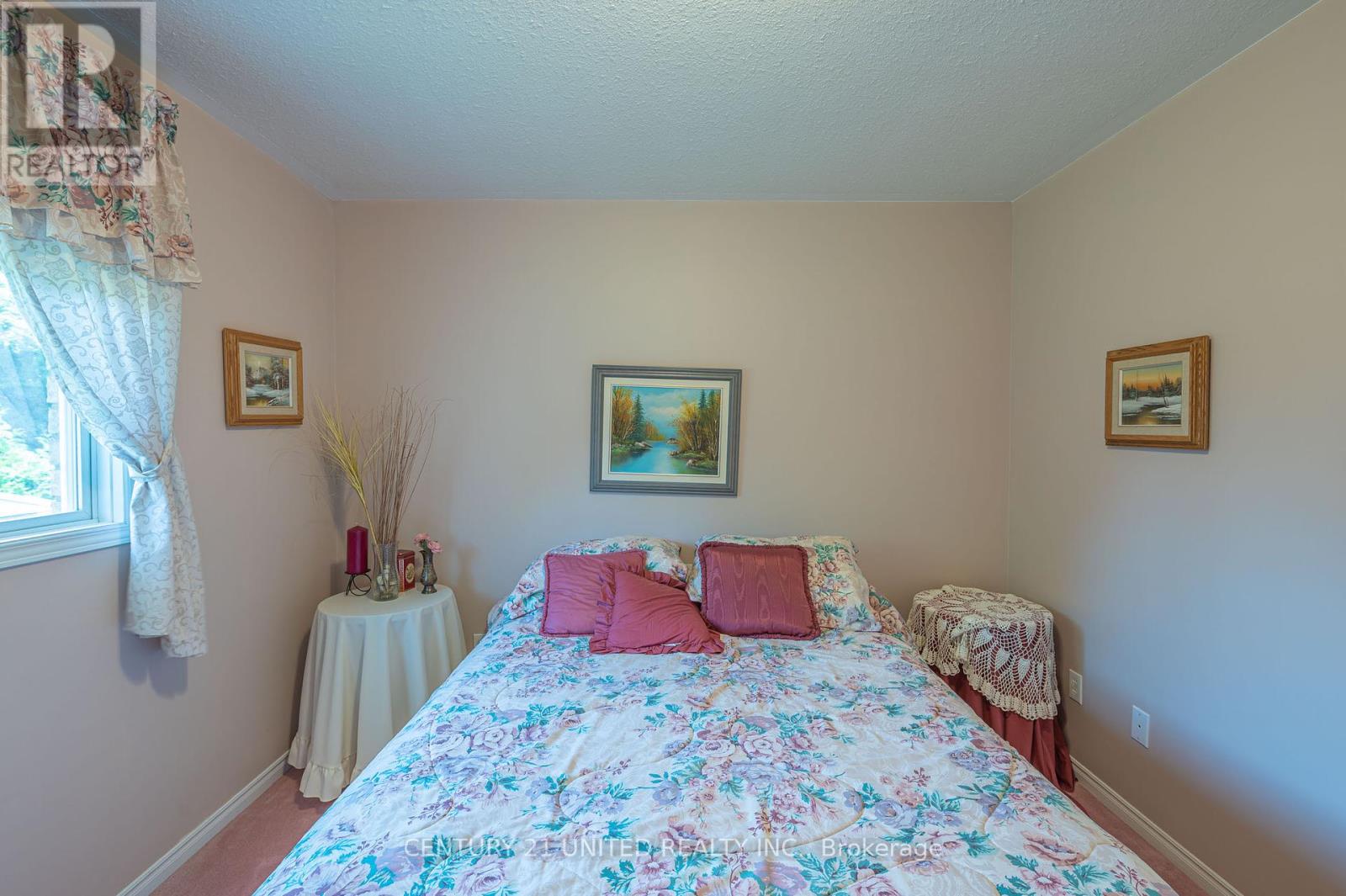 2221 Lorraine Drive, Peterborough North (University Heights), Ontario  K9L 1X5 - Photo 30 - X12235616