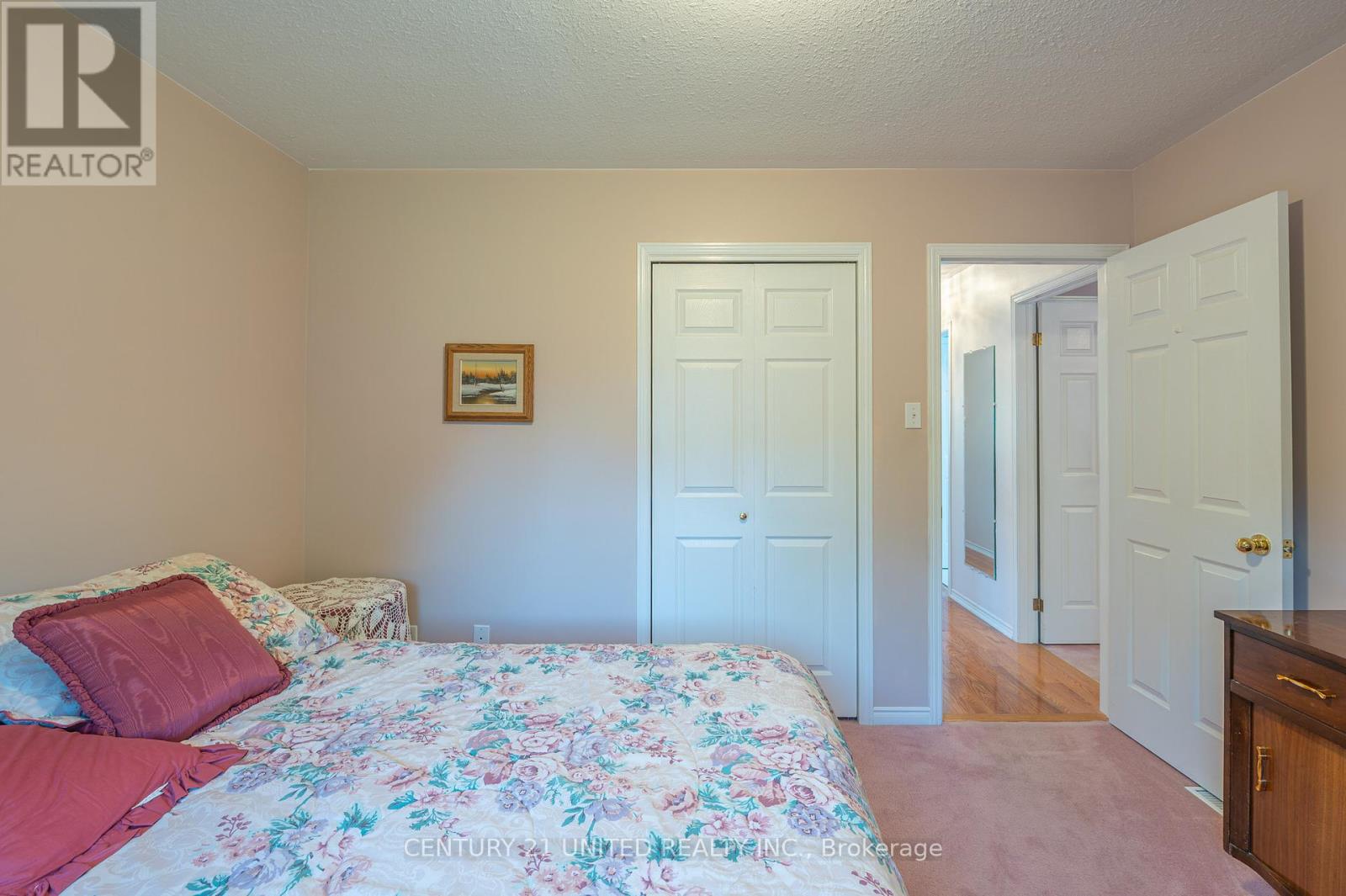 2221 Lorraine Drive, Peterborough North (University Heights), Ontario  K9L 1X5 - Photo 31 - X12235616