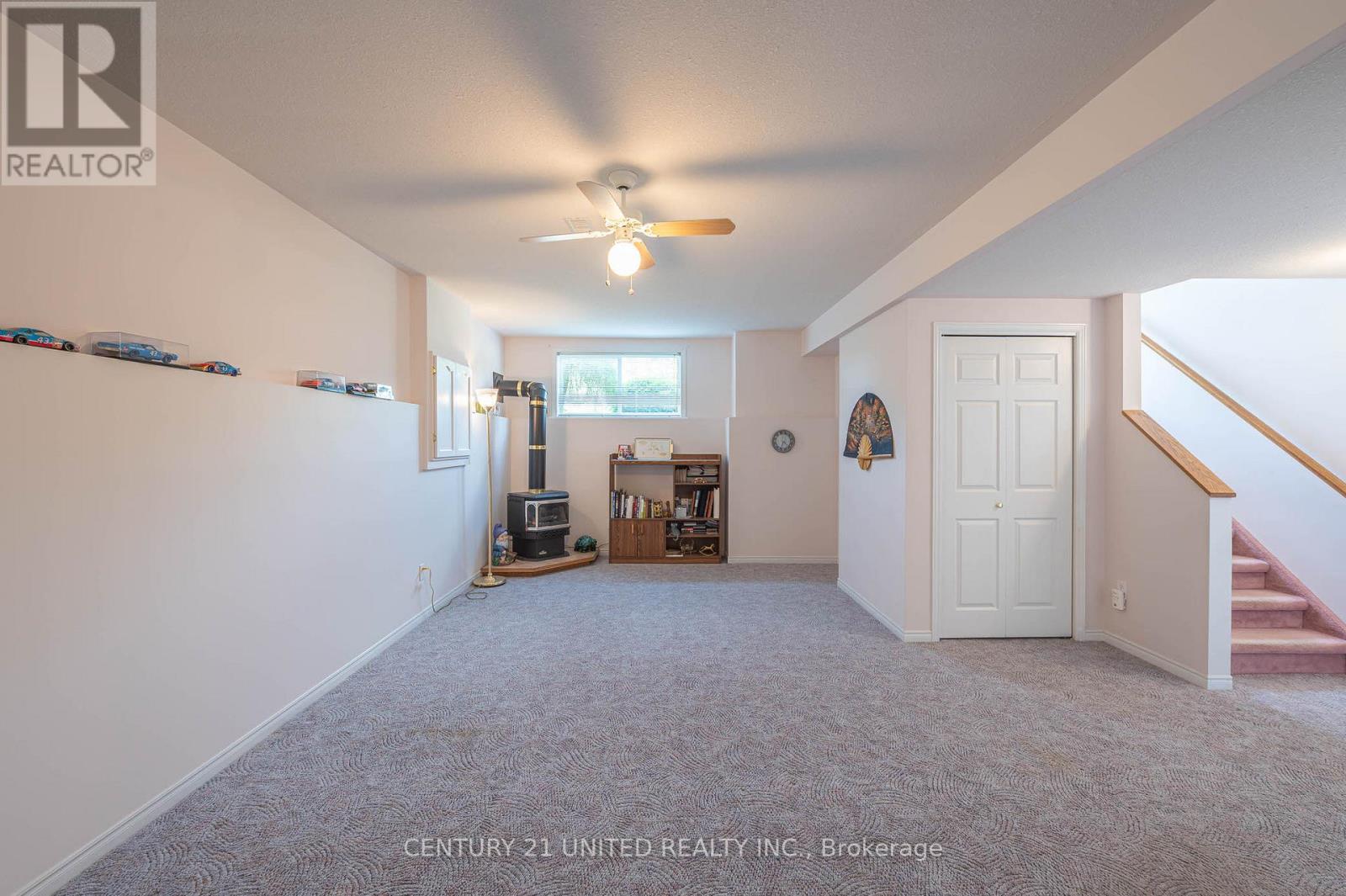 2221 Lorraine Drive, Peterborough North (University Heights), Ontario  K9L 1X5 - Photo 34 - X12235616