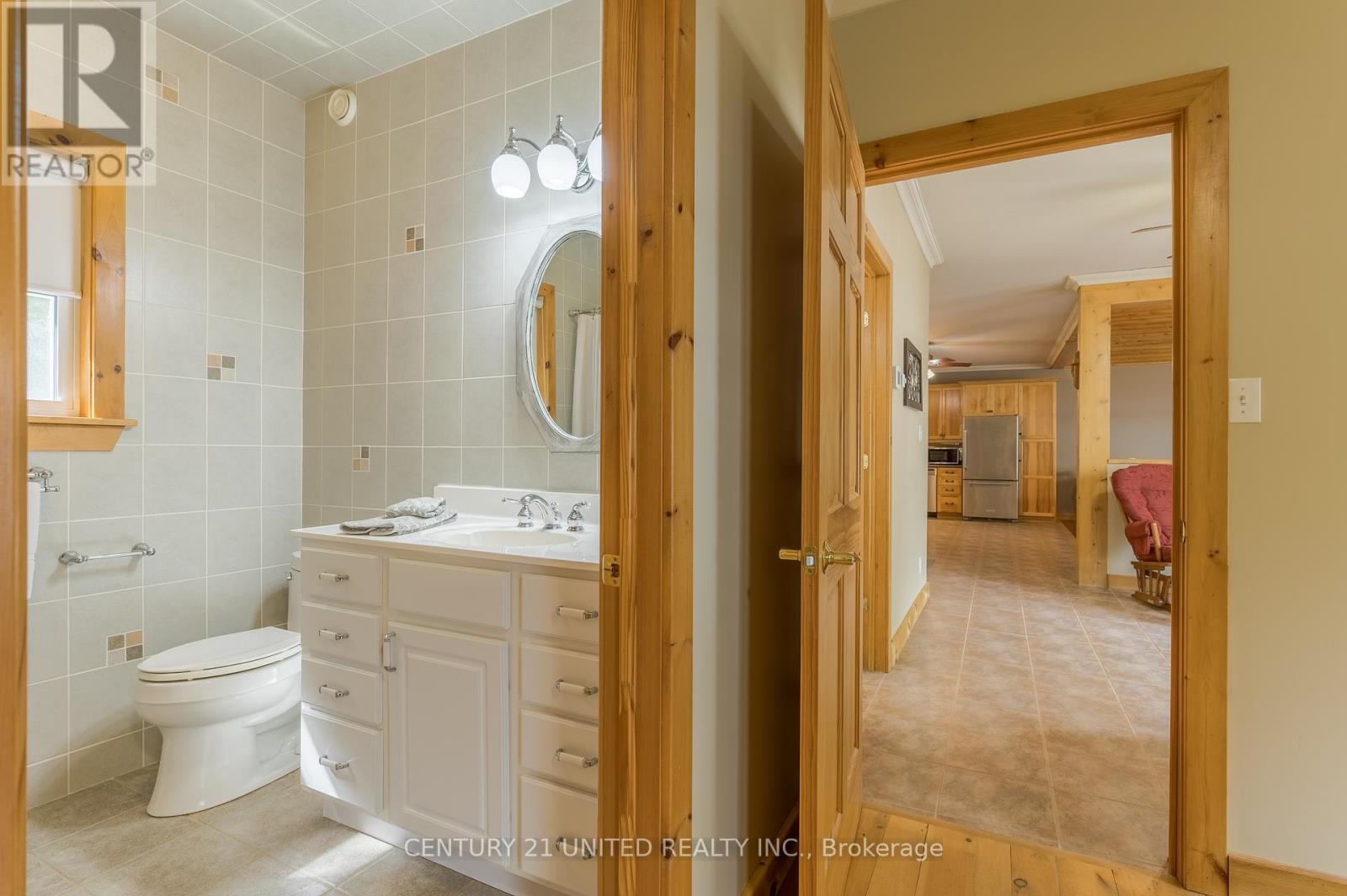 3069 Clear Lake Road W, Selwyn, Ontario  K0L 2H0 - Photo 19 - X12235643